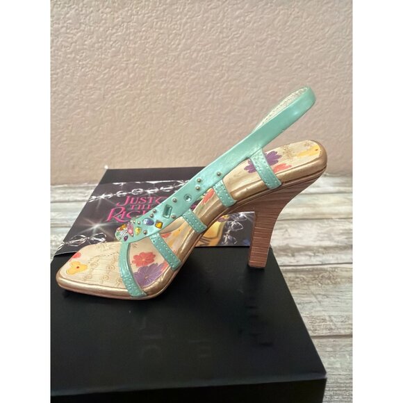 Just The Right Shoe Raine Carlton Cards Intrigue 2006 Mini Shoe Figurine NEW - Picture 8 of 13